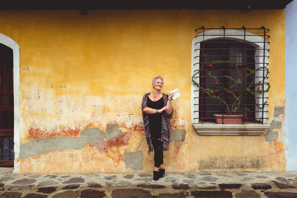 Branding & Lifestyle | Guatemala Photographer | Antigua Street Wall | Ronda - Heartwork 14