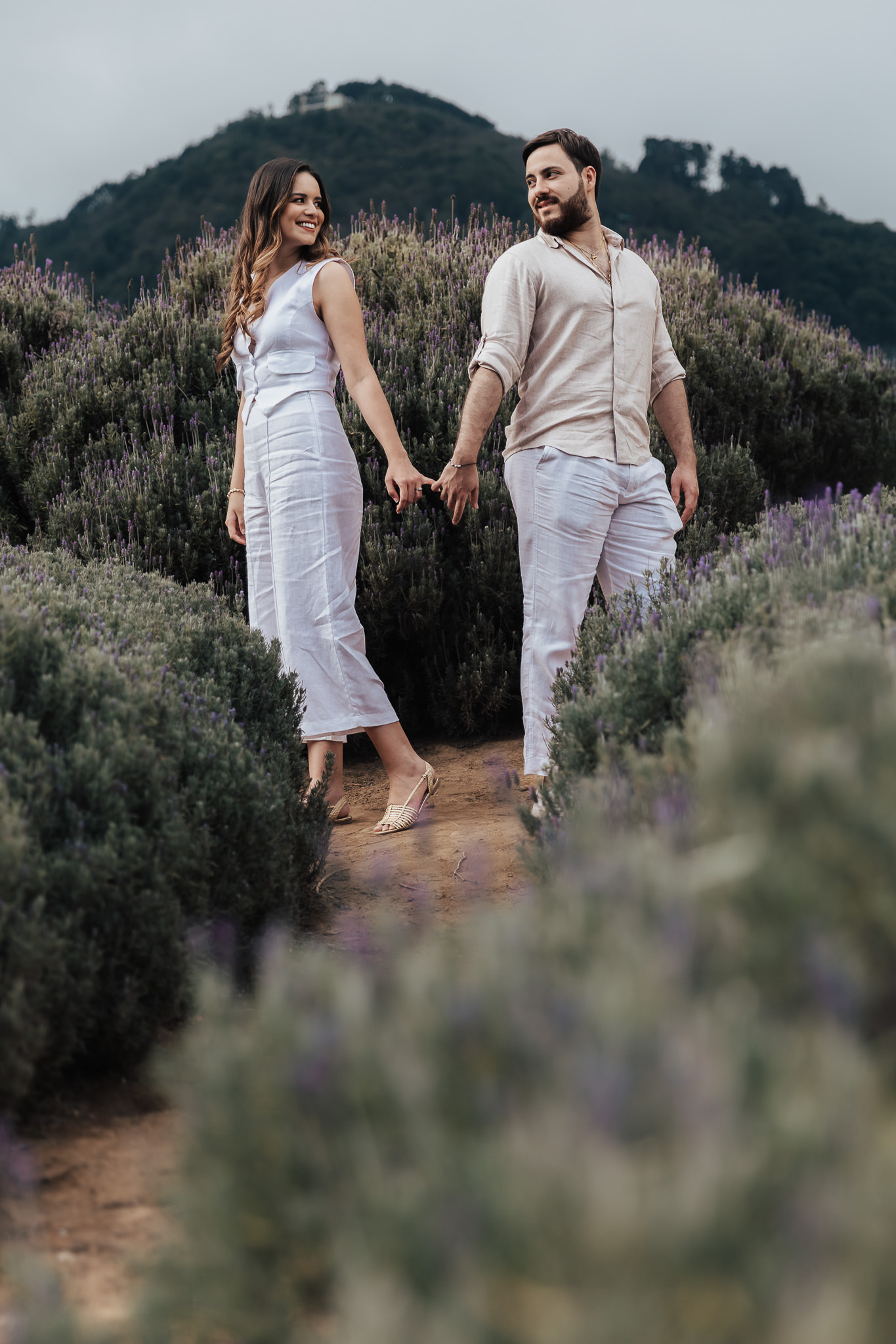 Engagement Couple Portrait | Antigua Urban Street | Guatemala | Cassidy & Cameron 07