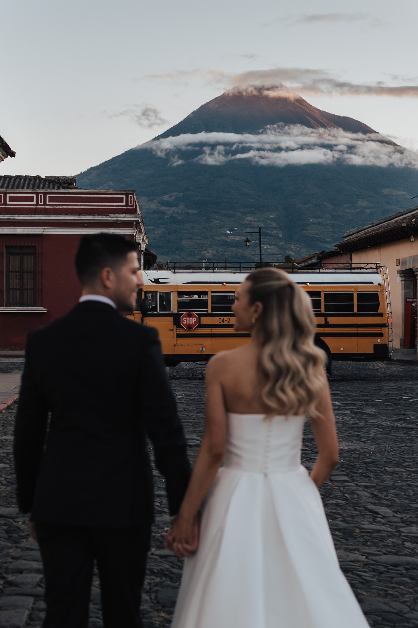 GracieJoshr-Antigua-Guatemala-SantaClara-Wedding-2025-112