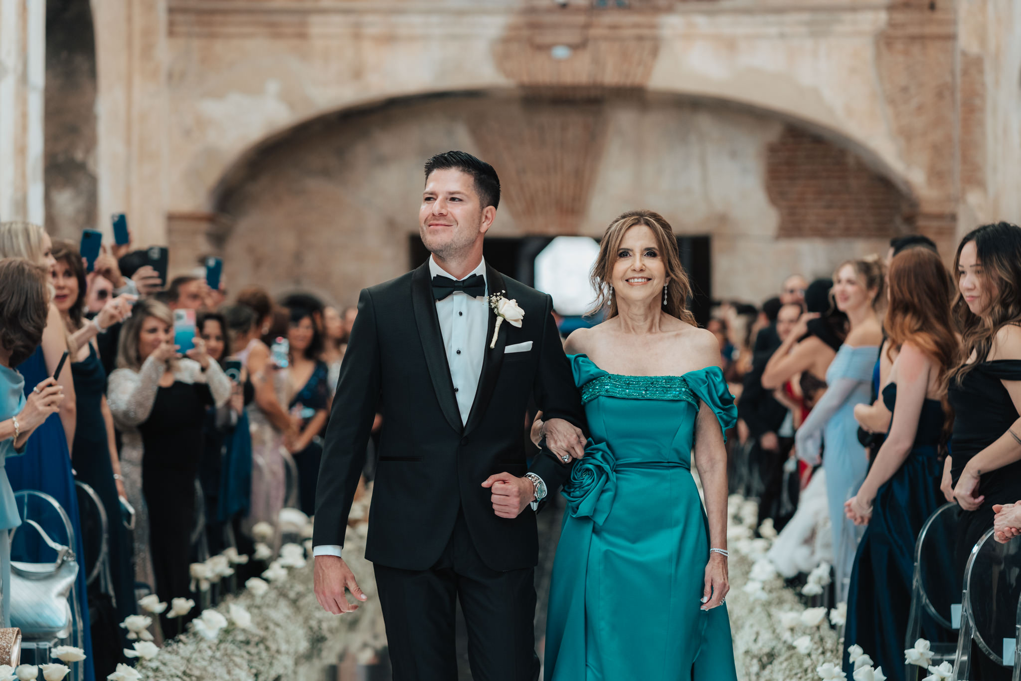 GracieJoshr-Antigua-Guatemala-SantaClara-Wedding-2025-41