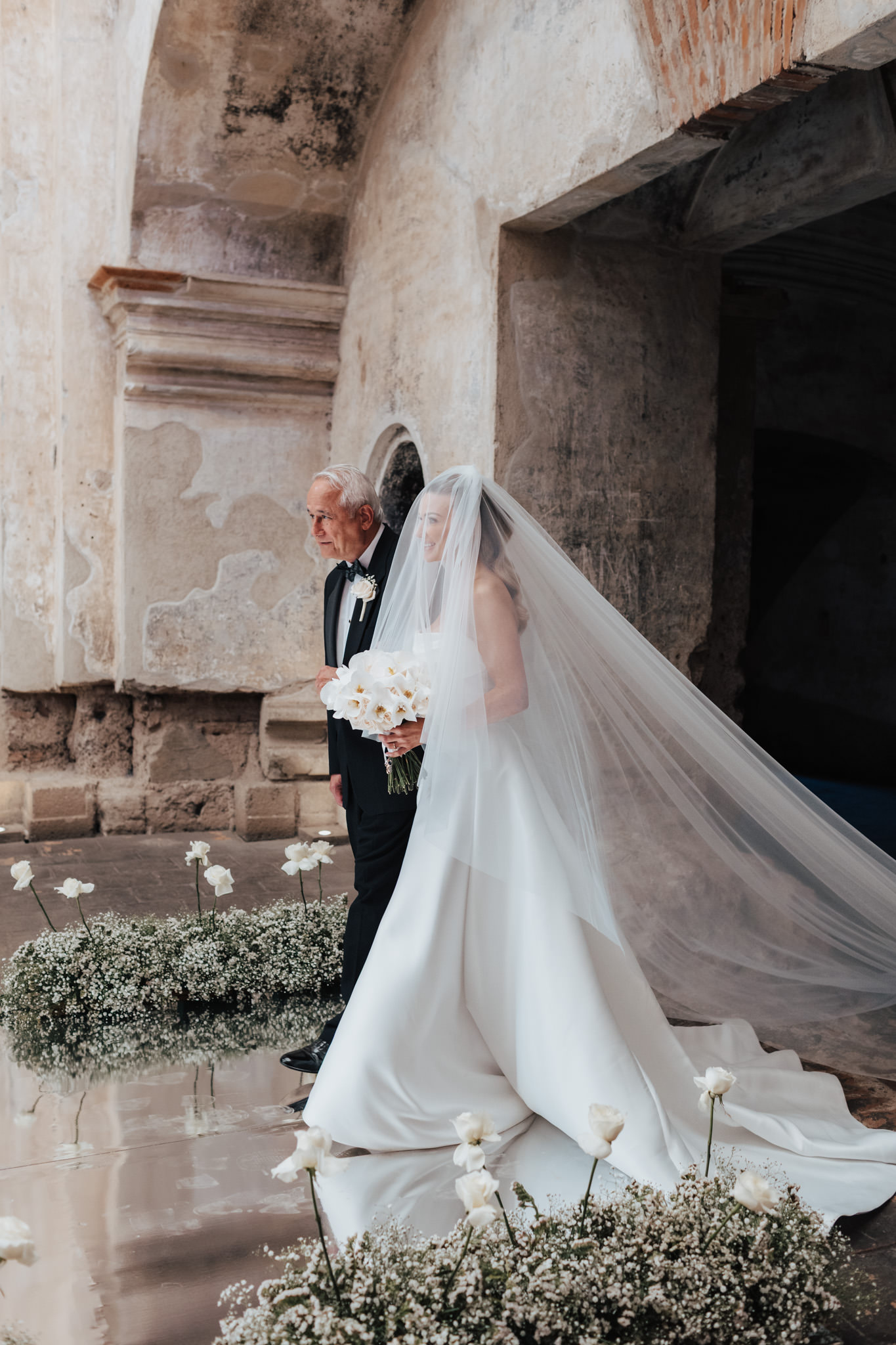 GracieJoshr-Antigua-Guatemala-SantaClara-Wedding-2025-43