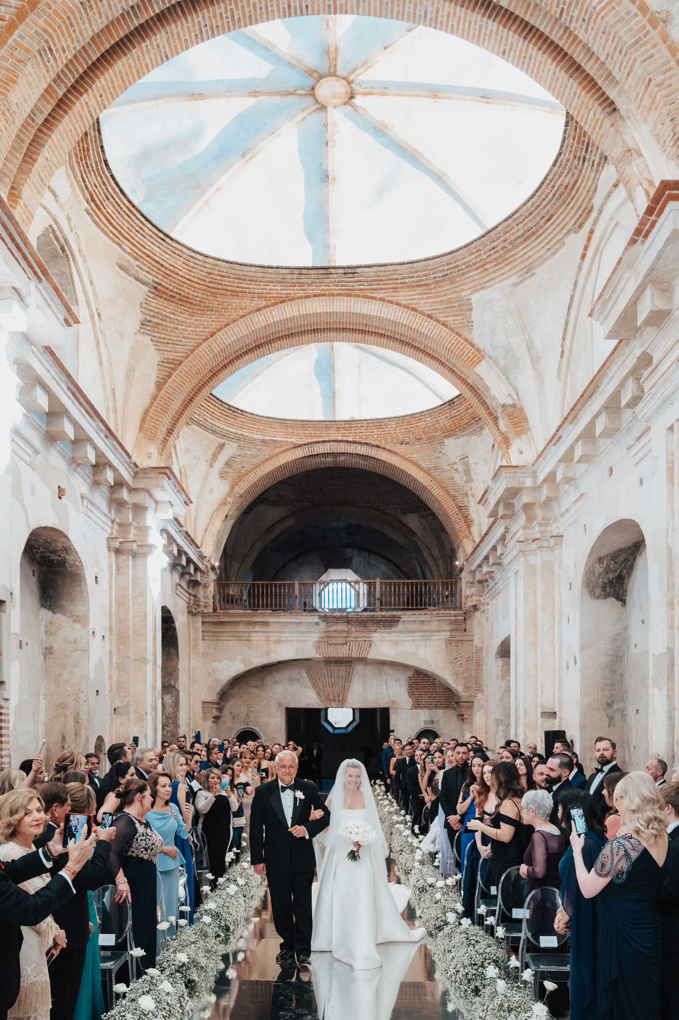 GracieJoshr-Antigua-Guatemala-SantaClara-Wedding-2025-45