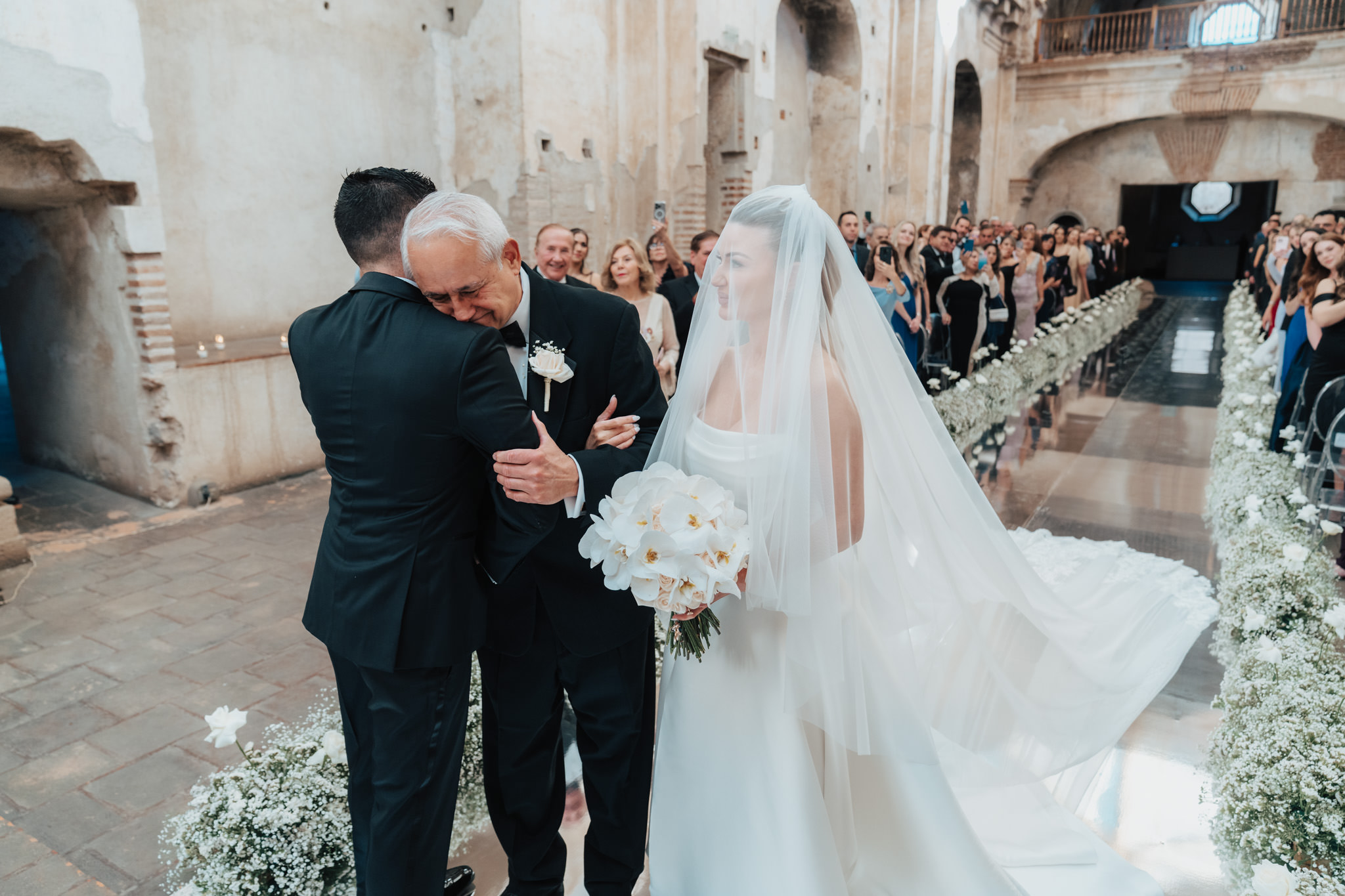 GracieJoshr-Antigua-Guatemala-SantaClara-Wedding-2025-48