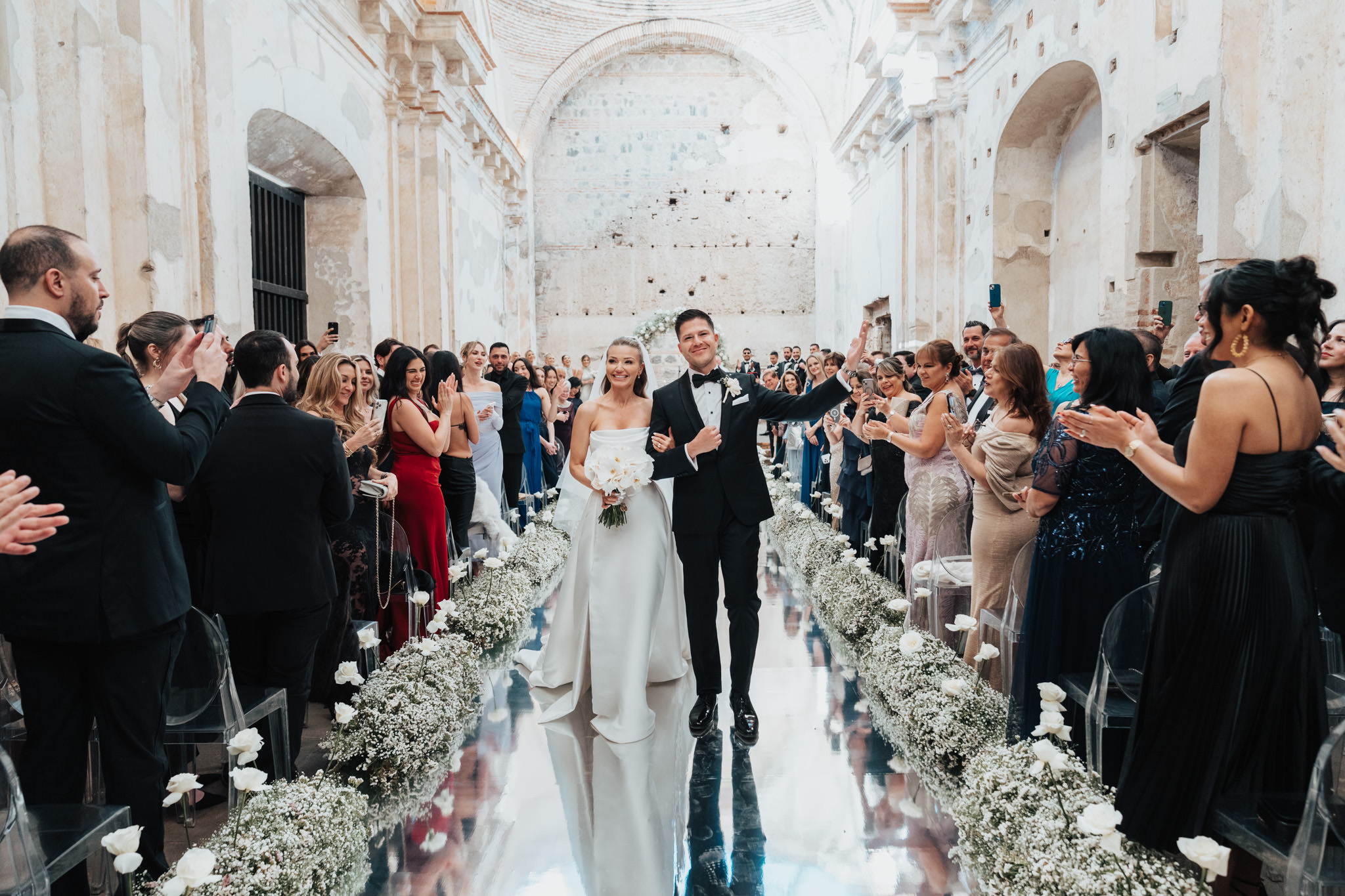 GracieJoshr-Antigua-Guatemala-SantaClara-Wedding-2025-76