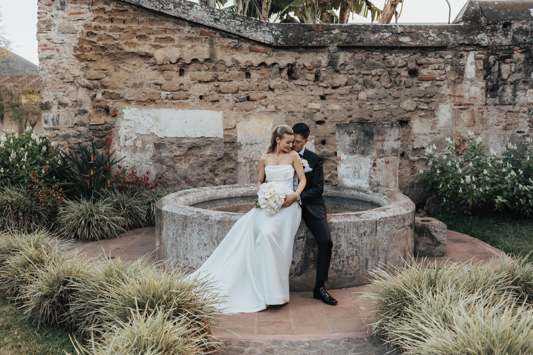 GracieJoshr-Antigua-Guatemala-SantaClara-Wedding-2025-95